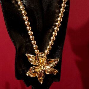 Gold Flower Necklace